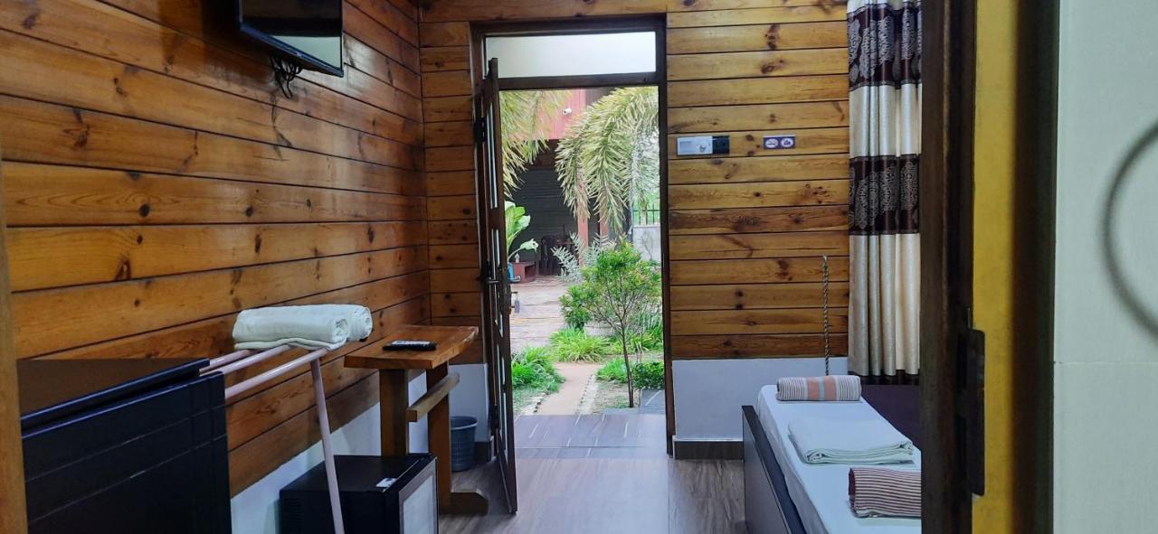 Elegant Green Beach Resort Trincomalee Bagian luar foto