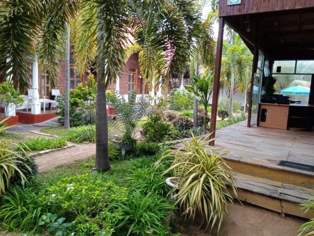 Elegant Green Beach Resort Trincomalee Bagian luar foto