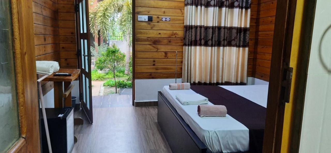Elegant Green Beach Resort Trincomalee Bagian luar foto