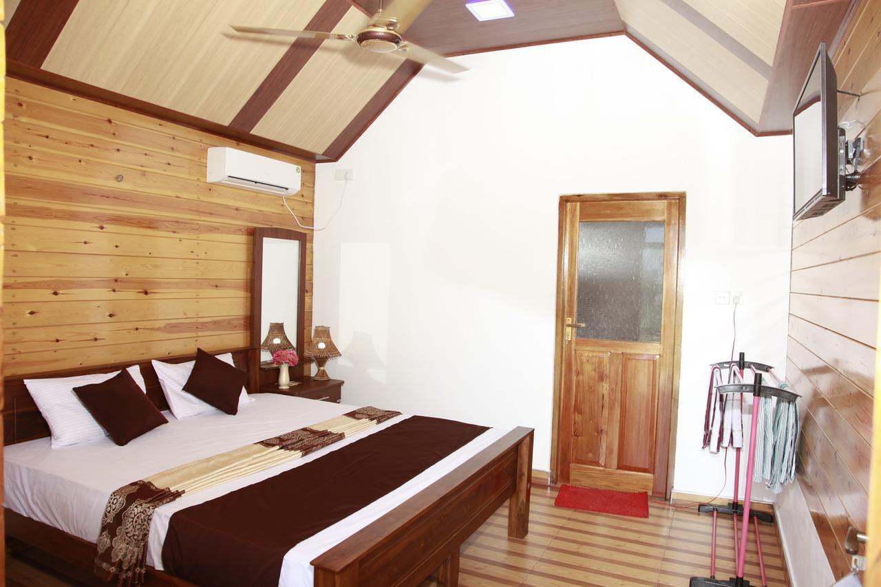 Elegant Green Beach Resort Trincomalee Bagian luar foto