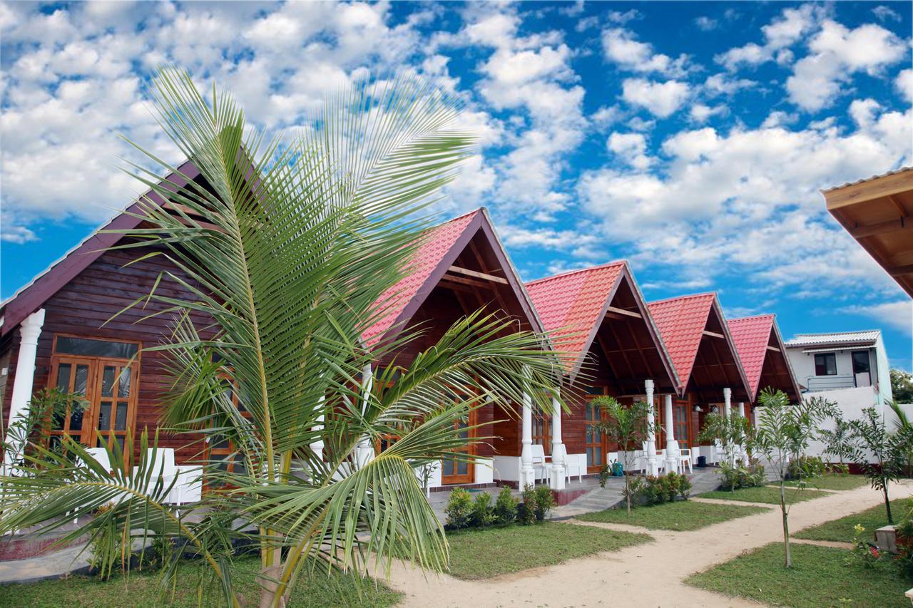 Elegant Green Beach Resort Trincomalee Bagian luar foto