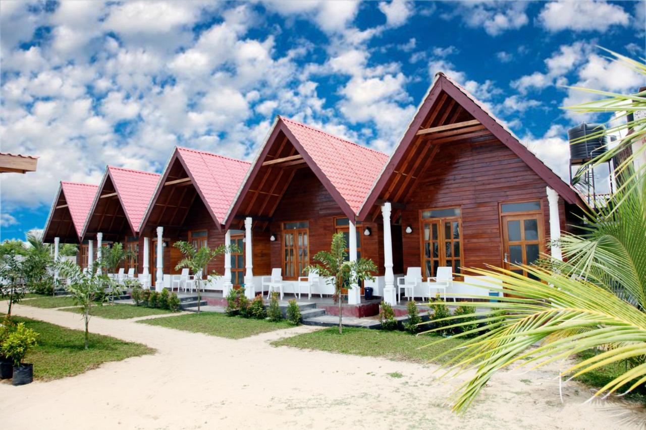 Elegant Green Beach Resort Trincomalee Bagian luar foto
